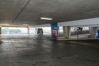 Enlarge photo 17
