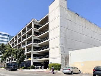 5200 Century Blvd