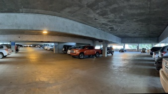 Enlarge photo 22