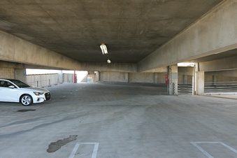Enlarge photo 22