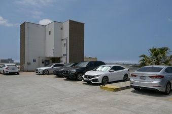 Enlarge photo 30