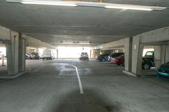 Enlarge photo 41