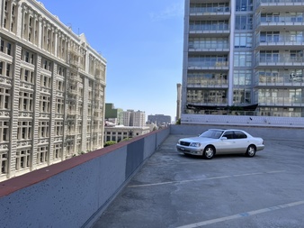 Enlarge photo 29