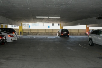Enlarge photo 11