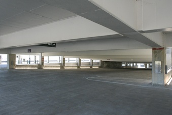 Enlarge photo 33
