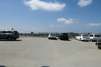 Enlarge photo 21