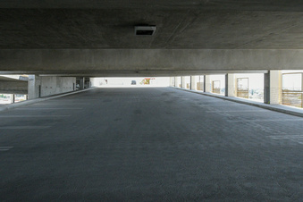Enlarge photo 37