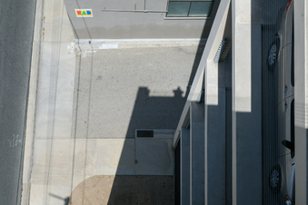 Enlarge photo 18