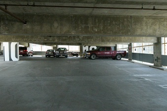 Enlarge photo 12