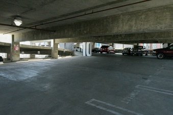 Enlarge photo 13