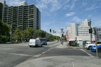 Enlarge photo 25