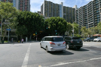 Enlarge photo 30