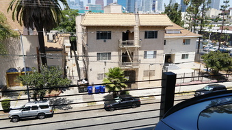 Enlarge photo 21