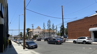 Enlarge photo 11