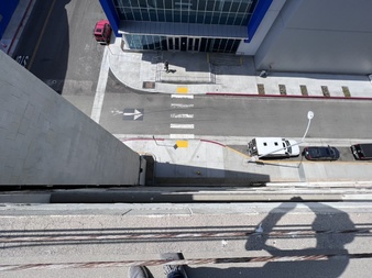 Enlarge photo 22