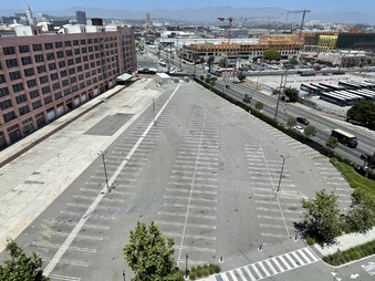 Enlarge photo 28