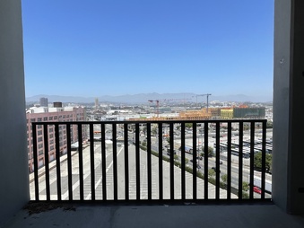 Enlarge photo 30