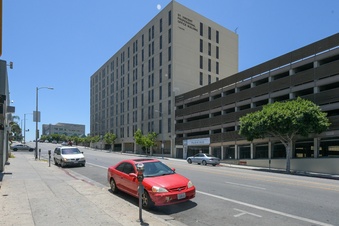 Enlarge photo 32