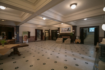 Enlarge photo 37
