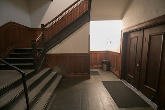 Enlarge photo 18