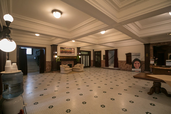 Enlarge photo 38