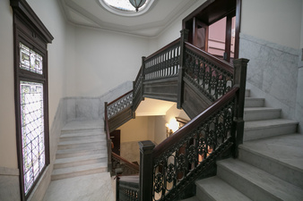 Enlarge photo 44