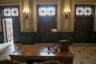 Enlarge photo 8