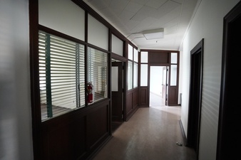 Enlarge photo 16