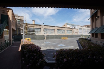 Enlarge photo 59