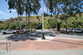 Enlarge photo 12