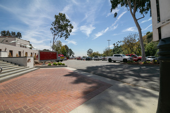 Enlarge photo 18