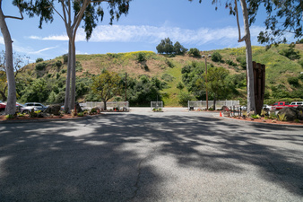 Enlarge photo 19