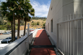 Enlarge photo 37
