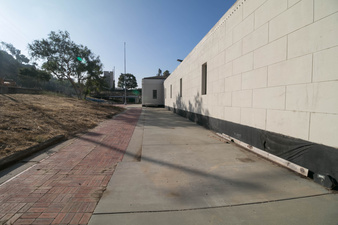 Enlarge photo 127