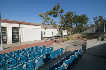 Enlarge photo 131