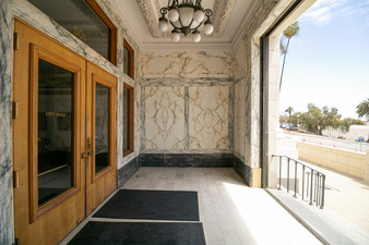 Enlarge photo 52