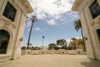 Enlarge photo 63