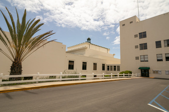 Enlarge photo 89