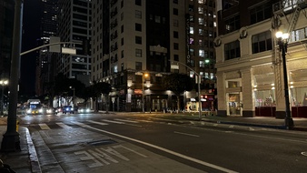 Enlarge photo 19