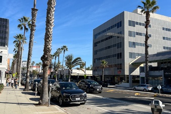 Enlarge photo 21