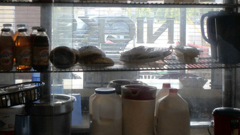 Enlarge photo 22