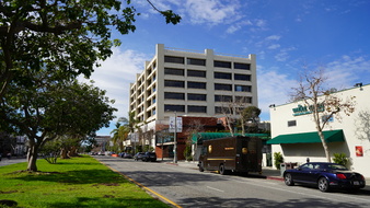 Enlarge photo 8
