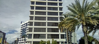 Enlarge photo 3