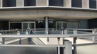 Enlarge photo 14