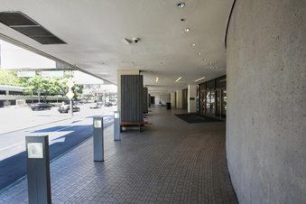 Enlarge photo 14