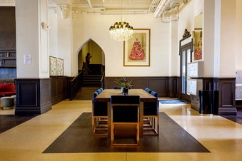 Enlarge photo 12