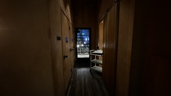 Enlarge photo 8