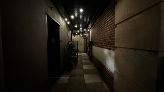 Enlarge photo 17