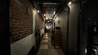 Enlarge photo 21