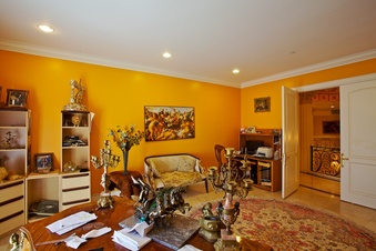 Enlarge photo 88